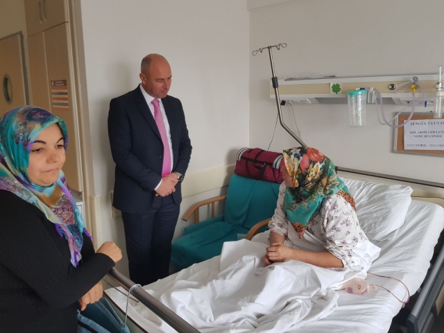 Başkan Togar’dan hastalara moral ziyareti