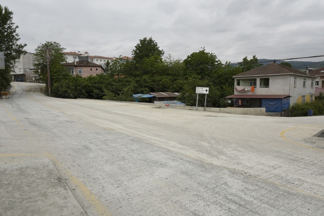 Tekkeköy Belediyesinden Beton Yol Atağı