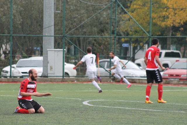 Bafra Spor 19 mayıs Belediyespor maçından kareler.