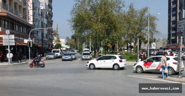 İzmir'de terör sokakları boşalttı