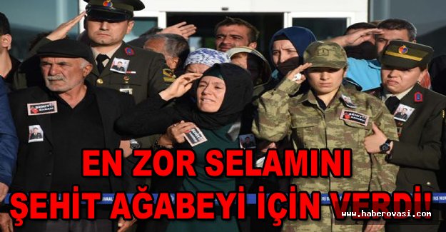 En zor selamını şehit ağabeyi için verdi!