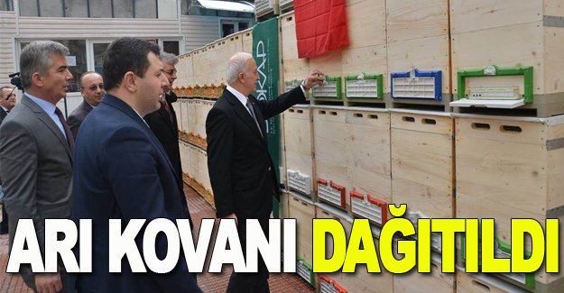 Samsun'da Arı Kovanı dağıtıldı