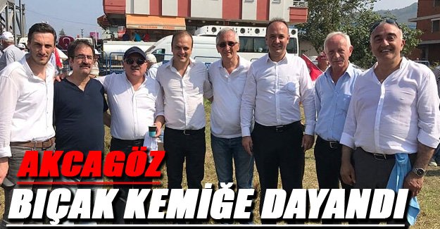 Akcagöz, Bıçak Kemiğe Dayandı