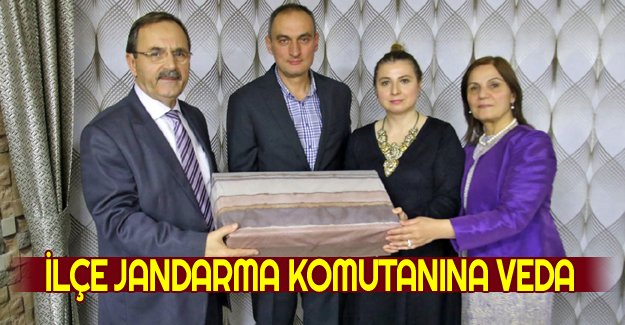 İLÇE JANDARMA KOMUTANINA VEDA