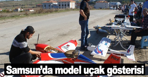 Vezirköprü'de model uçak gösterisi yapıldı