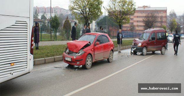 Zincirleme Kaza 4 yaralı