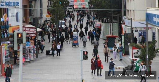 Hafta sonu yasağı kaldırıldı