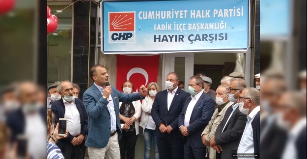 CHP Ladik`de Hayır Çarşısı Açtı