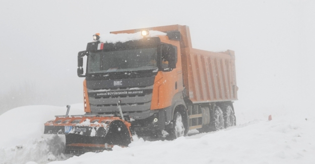 Samsun'da 109 mahalleden 70’inin yolu açıldı