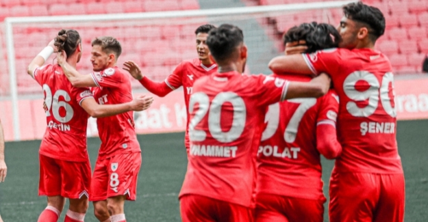 Samsunspor kupada 4 köşe