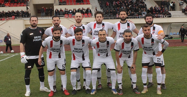 Bafraspor, Bafra F.K.'yı 3-0 mağlup etti