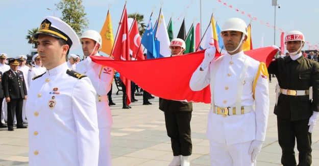 Samsun'da Bandırma Vapuru'yla temsili gösteri yapıldı