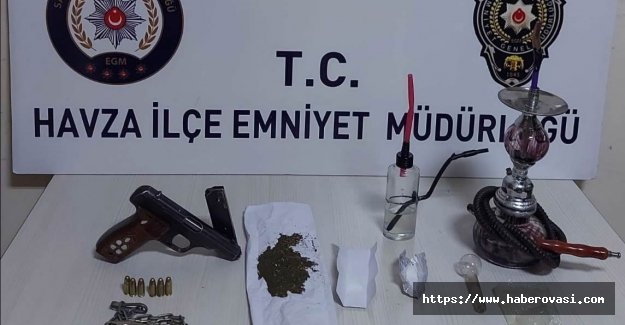 Samsun'da silah ve uyuşturucu ele geçirildi