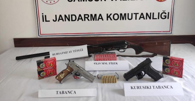 Samsun'da silah operasyonu 3 gözaltı