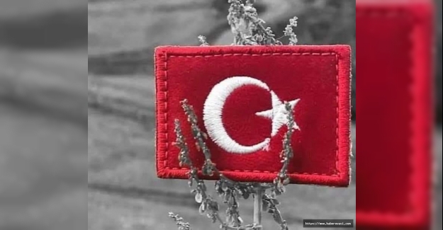 Türkiye şehitleri için ağlıyor
