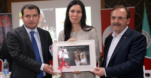 AK Parti Genel Başkan Yardımcısı Çiğdem Karaaslan Anneler Günü Programı