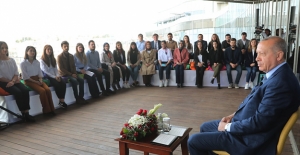 Erdoğan Gençlerin sorularını yanıtladı