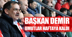 Başkan Demir Samsunspor maçını heyecanla izledi