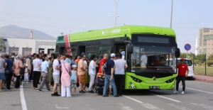 Elektrikli otobüsler yolcu taşımaya başladı