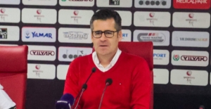 Samsunspor teknik patronu açıklama yaptı