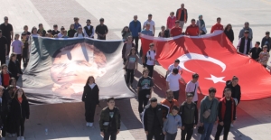 Bafra'da 15 Mayıs Gençlik Haftası yürüyüşü yapıldı