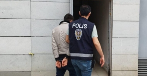Samsun'da kendini savcı olarak tanıtan şüpheli yakalandı