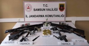 Samsun'un iki ilçesinde silah kaçakçılığı operasyonu