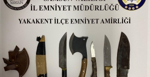 Samsun'da uygulamada bıçak ele geçirildi